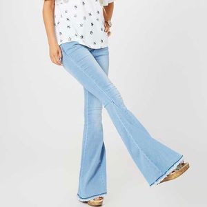 Altar’d State Tennley Flare Jeans
